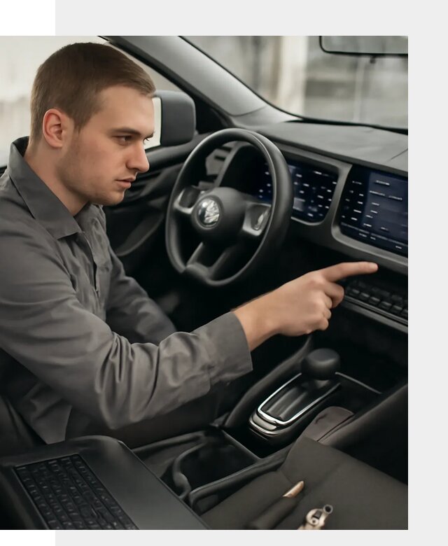 Русификация автомобиля Nissan N7 под ключ в Петергофе официально